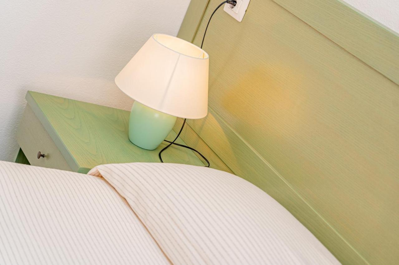 Hotel Marinaro Santa Teresa Gallura Ngoại thất bức ảnh
