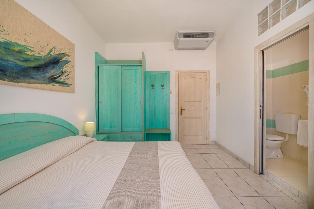 Hotel Marinaro Santa Teresa Gallura Ngoại thất bức ảnh