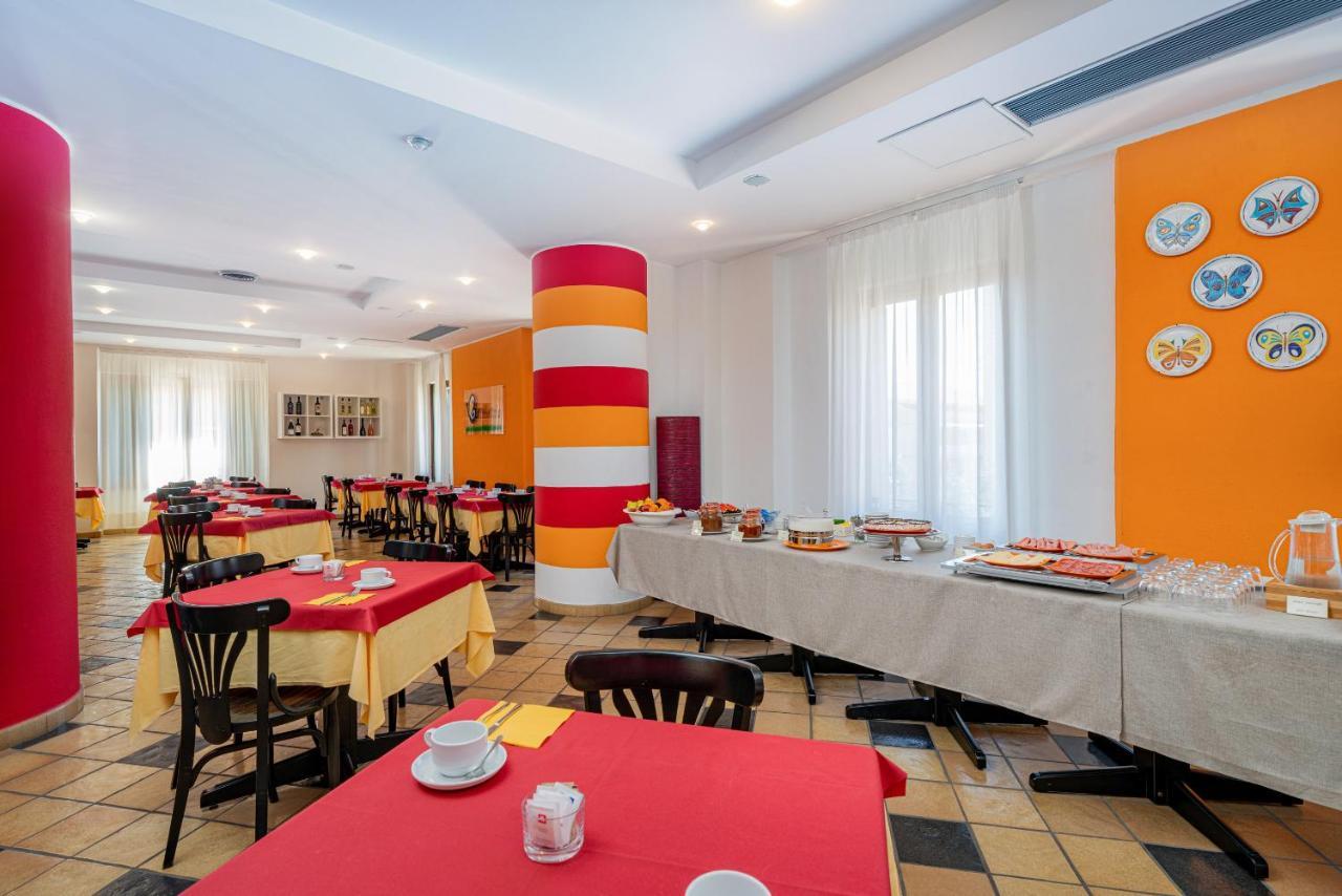 Hotel Marinaro Santa Teresa Gallura Ngoại thất bức ảnh