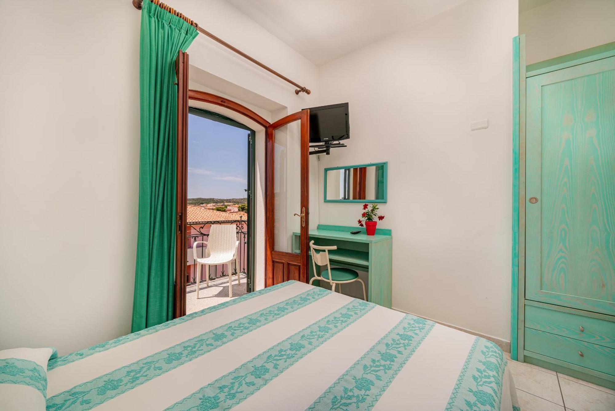 Hotel Marinaro Santa Teresa Gallura Ngoại thất bức ảnh